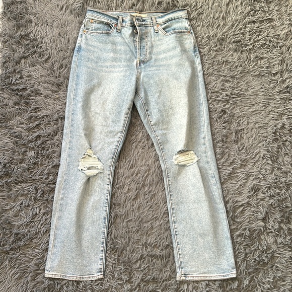 Levi’s Wedgie Straight Jeans - Picture 8 of 9